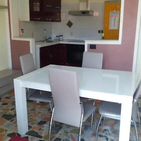 Conte Romita Apartmán Alba (Piedmont)